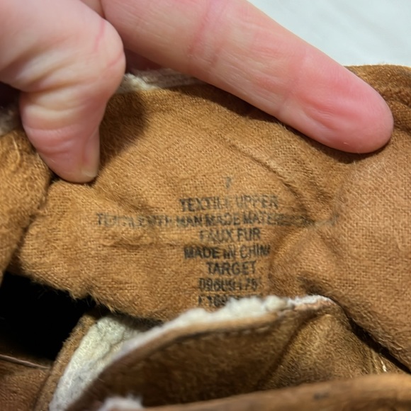 Maj Pow Tan Ankle Booties with Rubber Heel - Picture 8 of 8